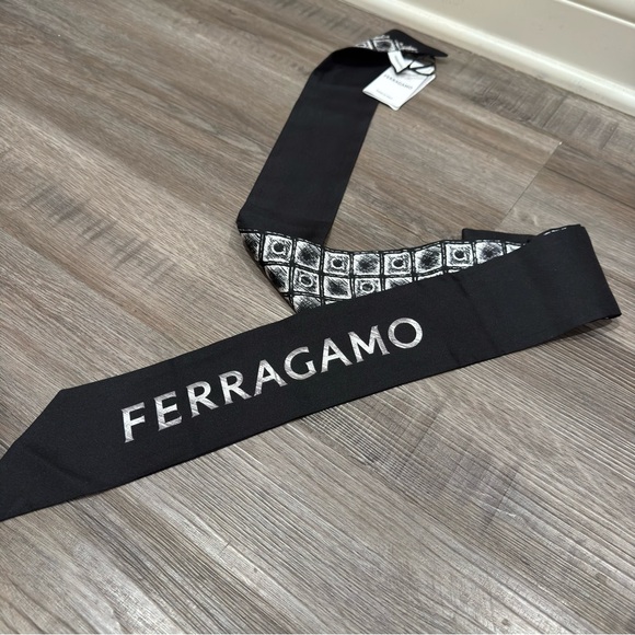 Salvatore Ferragamo Etched Logo Print Silk Bandeau Scarf Twilly in Black White - Picture 10 of 13